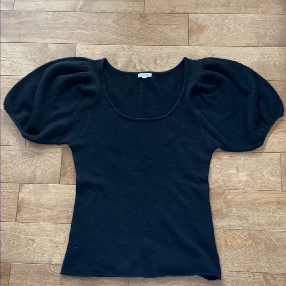 Cashmere shirt sleeve sweater